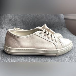 Gucci - size 38